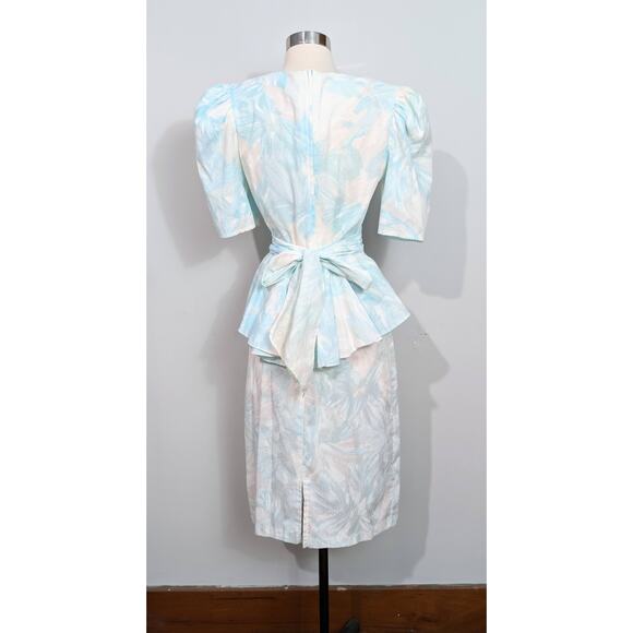 Blue/White 80s Peplum Dress - Picture 4 of 7